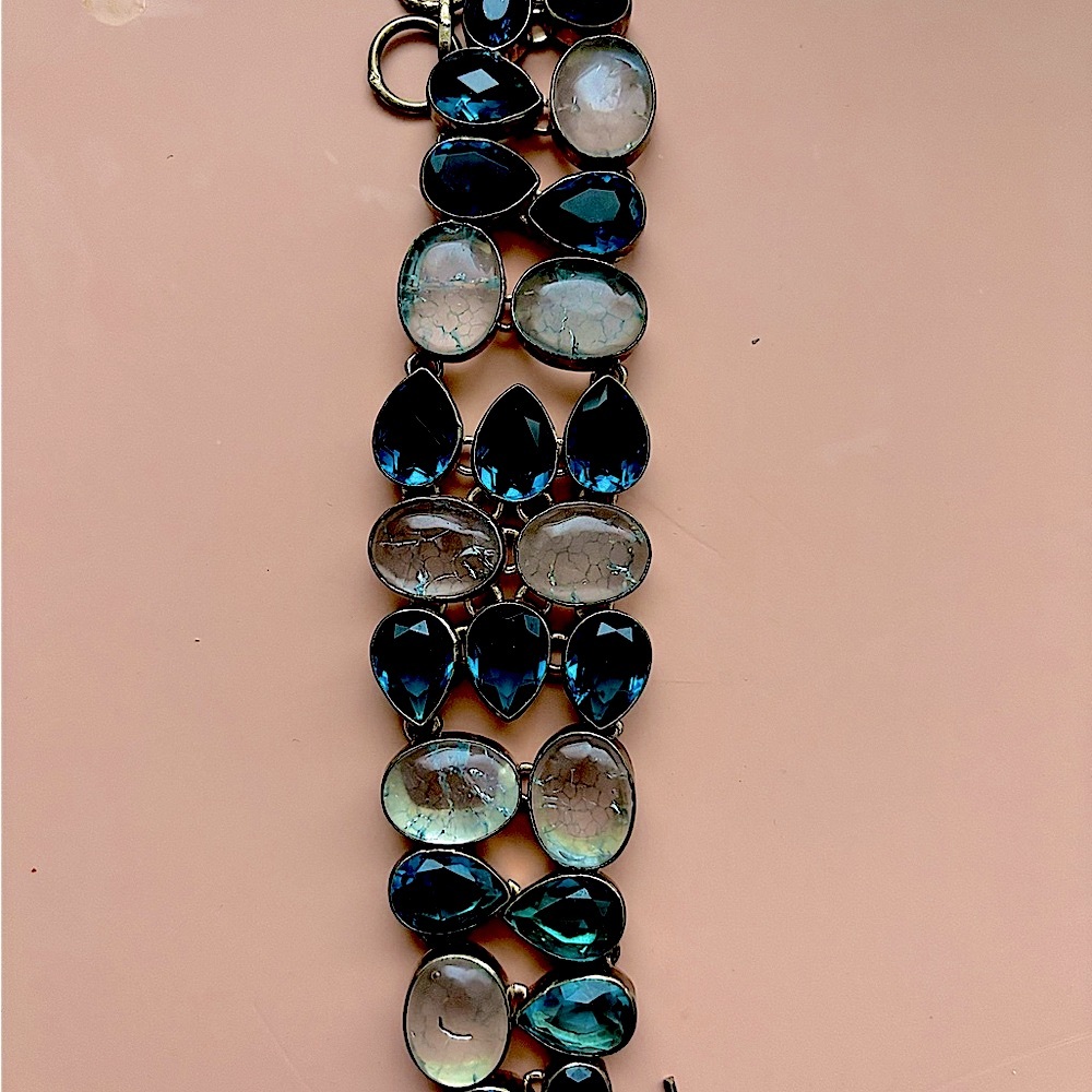 Elegant Blue and Silver Women's Bracelet